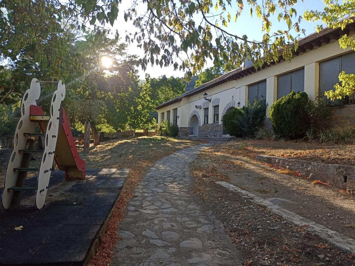 Albergue De Siresa Zewnętrze zdjęcie